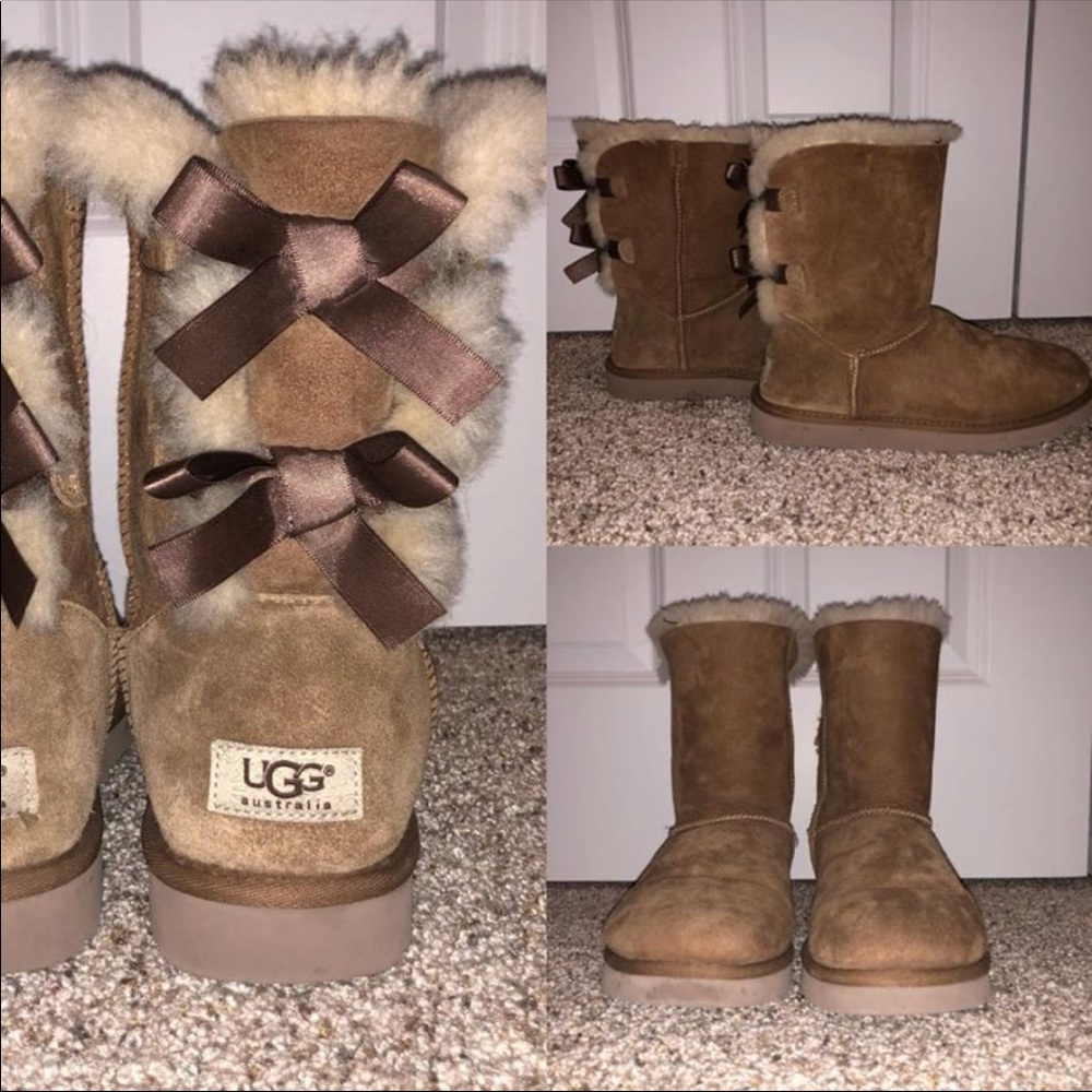 Tan Bailey Bow UGGs!! 🎀